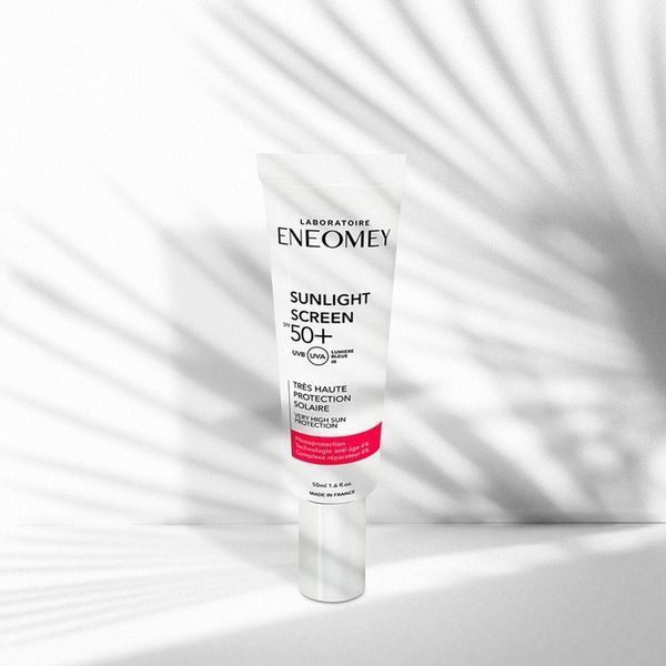 Солнцезащитный крем с фактором 50+ Sunlight Screen 50 Very High Sun Protection Eneomey, 50 мл 2699942422 фото