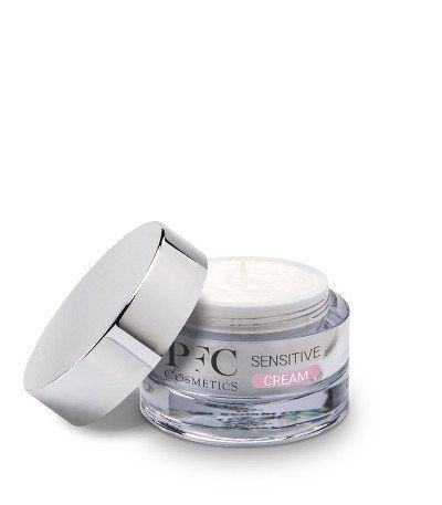 Денний крем для чутливої шкіри PFC Cosmetics SENSITIVE Day cream 50 мл 5740 фото
